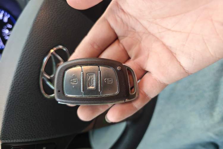 Used Hyundai Mistra 2017 1.6T Automatic Smart GLS China V Standard Vehicle Key