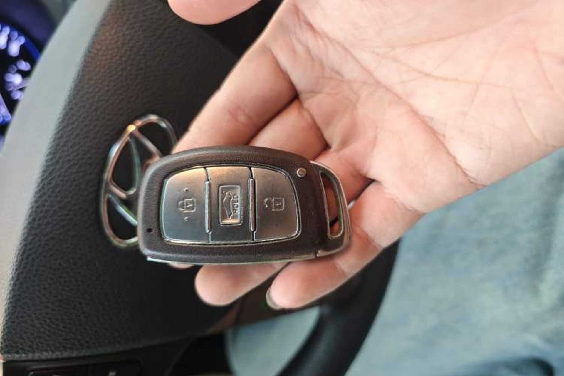 Used Hyundai Mistra 2017 1.6T Automatic Smart GLS China V Standard Vehicle Key