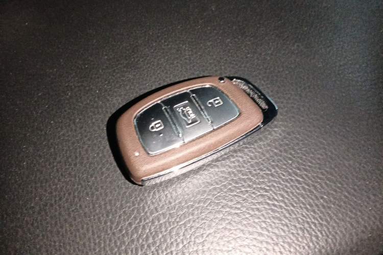 Used Hyundai Mistra 2017 1.8L Automatic Smart GLS China V Standard Vehicle Key
