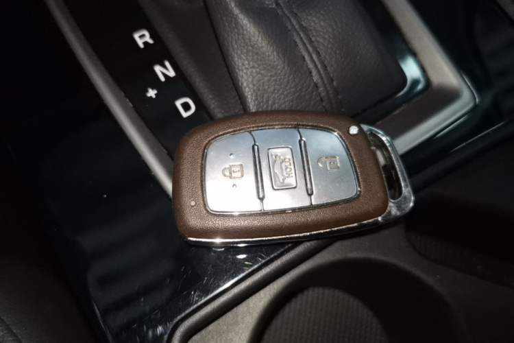 Used Hyundai Mistra 2017 1.8L Automatic Smart GLS China V Standard Vehicle Key