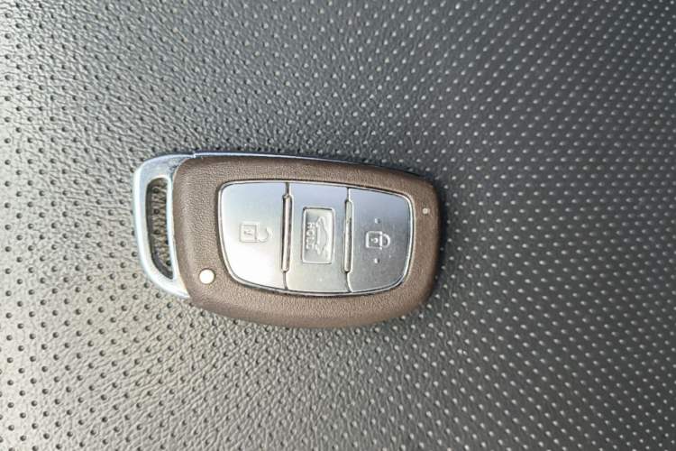 Used Hyundai Mistra 2017 1.8L Automatic Smart GLS China V Standard Vehicle Key
