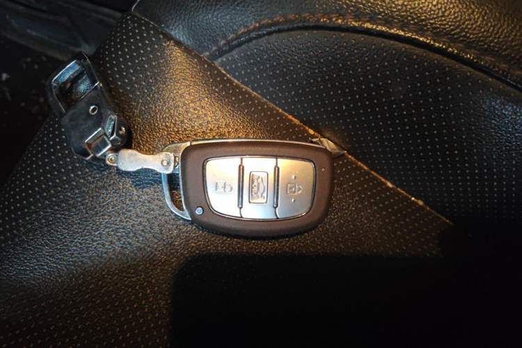 Used Hyundai Mistra 2017 1.8L Automatic Smart GLS China V Standard Vehicle Key