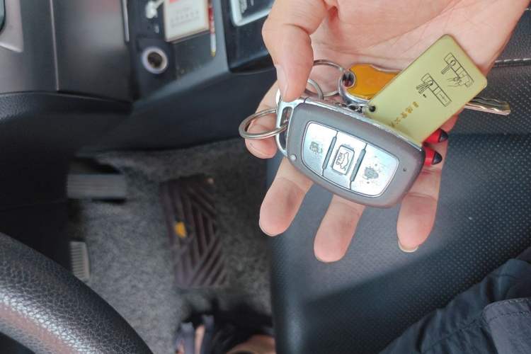 Used Hyundai Mistra 2017 1.6T Automatic Smart GLS China V Standard Vehicle Key