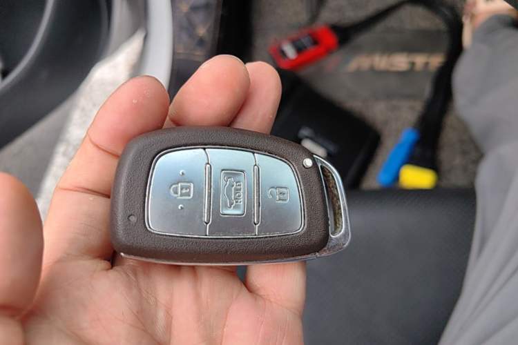 Used Hyundai Mistra 2017 1.6T Automatic Smart GLS China V Standard Vehicle Key