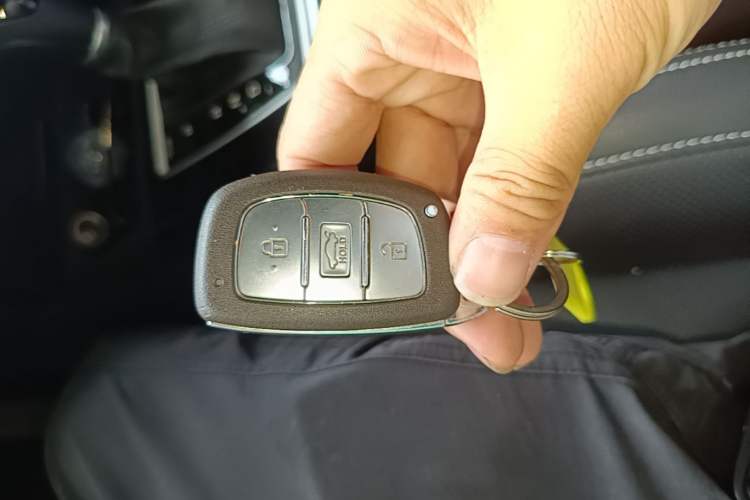 Used Hyundai Mistra 2017 1.6T Automatic Smart GLS China V Standard Vehicle Key