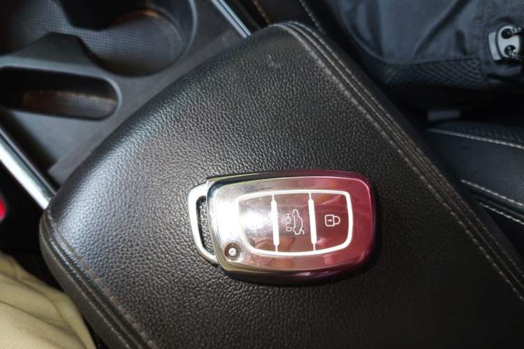 Used Hyundai Mistra 2017 1.6T Automatic Smart GLS China V Standard Vehicle Key