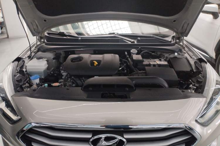 Used Hyundai Mistra 2017 1.8L Automatic Deluxe DLX Model China V Emission Standard Engine Bay