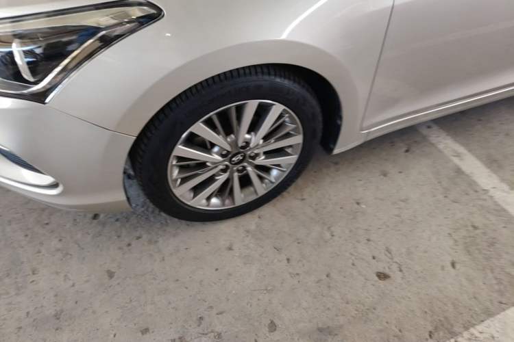 Used Hyundai Mistra 2017 1.8L Automatic Smart GLS China V Standard Left Front Wheel Hub