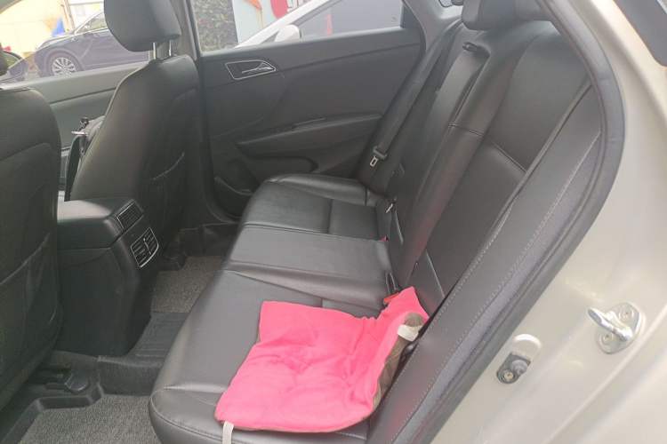 Used Hyundai Mistra 2017 1.8L Automatic Deluxe DLX Model China V Emission Standard Left Rear Seat