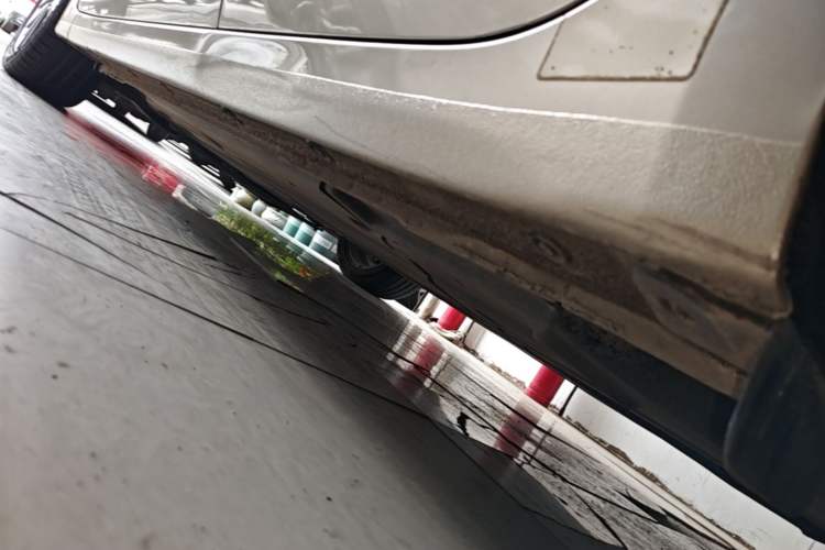 Used Hyundai Mistra 2017 1.8L Automatic Deluxe DLX Model China V Emission Standard Left Side Sill