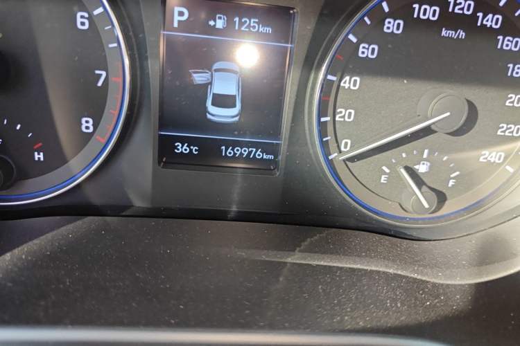 Used Hyundai Mistra 2017 1.8L Automatic Smart GLS China V Standard Odometer Close Up