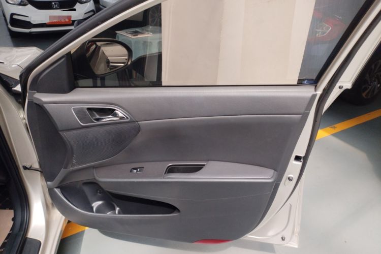Used Hyundai Mistra 2017 1.8L Automatic Deluxe DLX Model China V Emission Standard Right Front Door Interior