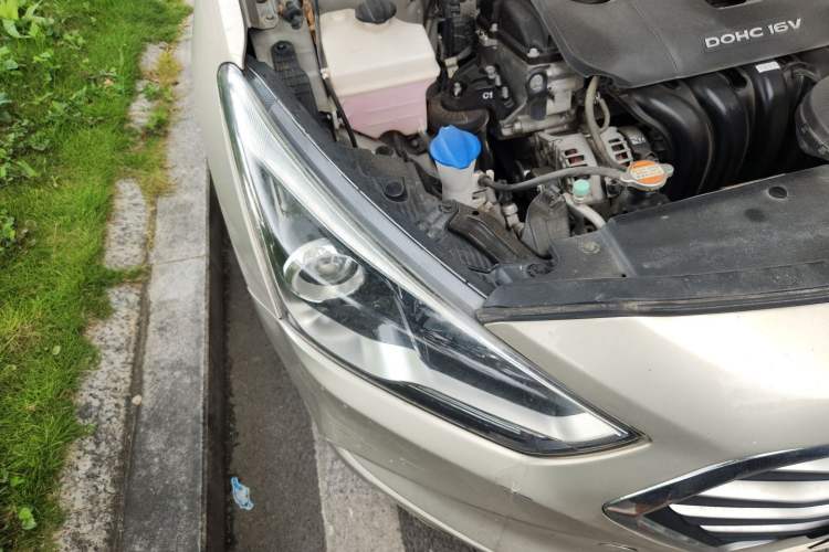Used Hyundai Mistra 2017 1.8L Automatic Smart GLS China V Standard Right Front Headlight