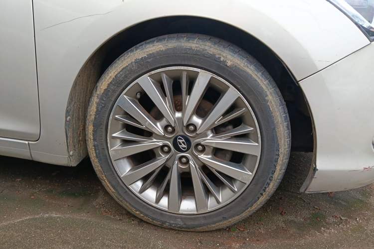Used Hyundai Mistra 2017 1.8L Automatic Smart GLS China V Standard Right Front Wheel Hub