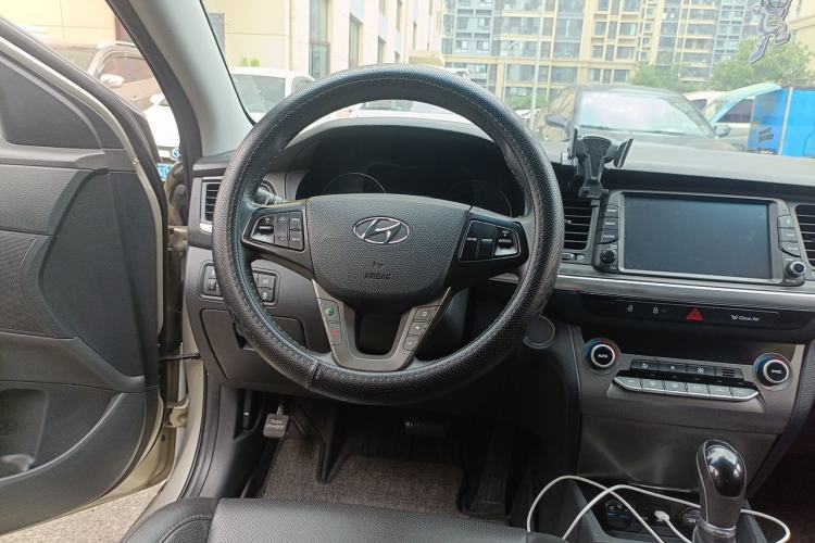 Used Hyundai Mistra 2017 1.8L Automatic Deluxe DLX Model China V Emission Standard Steering Wheel