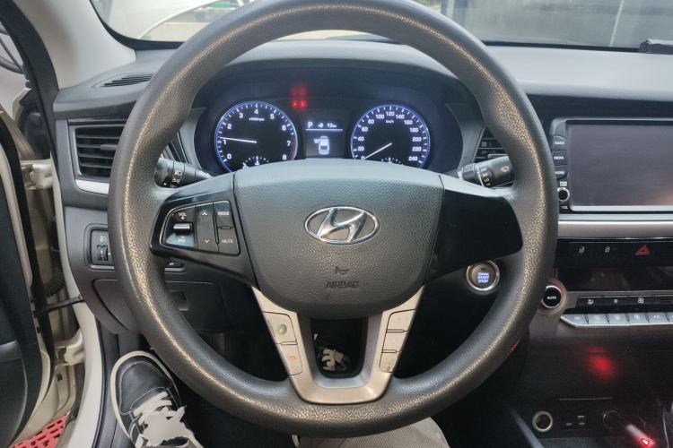 Used Hyundai Mistra 2017 1.8L Automatic Smart GLS China V Standard Steering Wheel