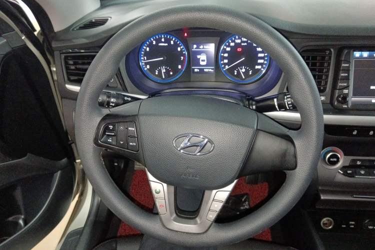 Used Hyundai Mistra 2017 1.8L Automatic Smart GLS China V Standard Steering Wheel