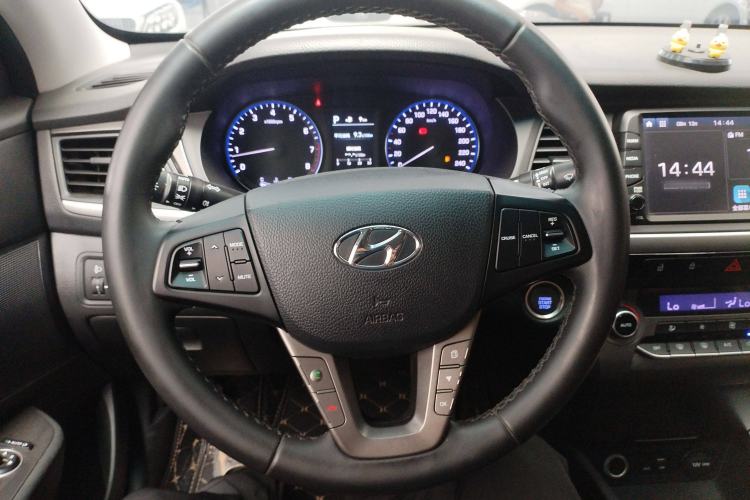 Used Hyundai Mistra 2017 1.8L Automatic Deluxe DLX Model China V Emission Standard Steering Wheel