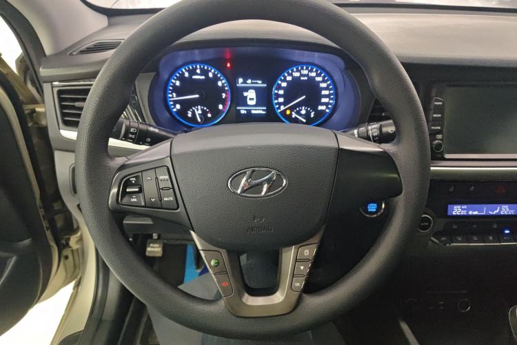 Used Hyundai Mistra 2017 1.8L Automatic Smart GLS China V Standard Steering Wheel