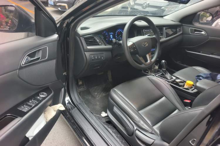 Used Hyundai Mistra 2019 1.8L Automatic Smart GLS China VI Standard Driver Seat
