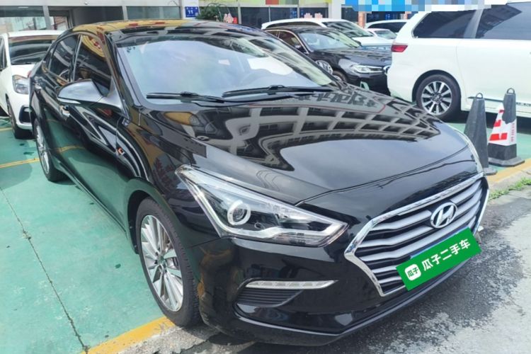 Used Hyundai Mistra 2019 1.8L Automatic Smart GLS Commemorative Edition China V Standard Front Right 45 Deg