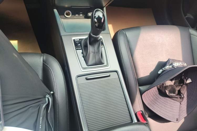 Used Hyundai Mistra 2019 1.8L Automatic Smart GLS Commemorative Edition China V Standard Gear Lever