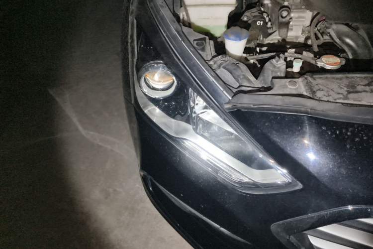 Used Hyundai Mistra 2019 1.8L Automatic Smart GLS Commemorative Edition China V Standard Right Front Headlight