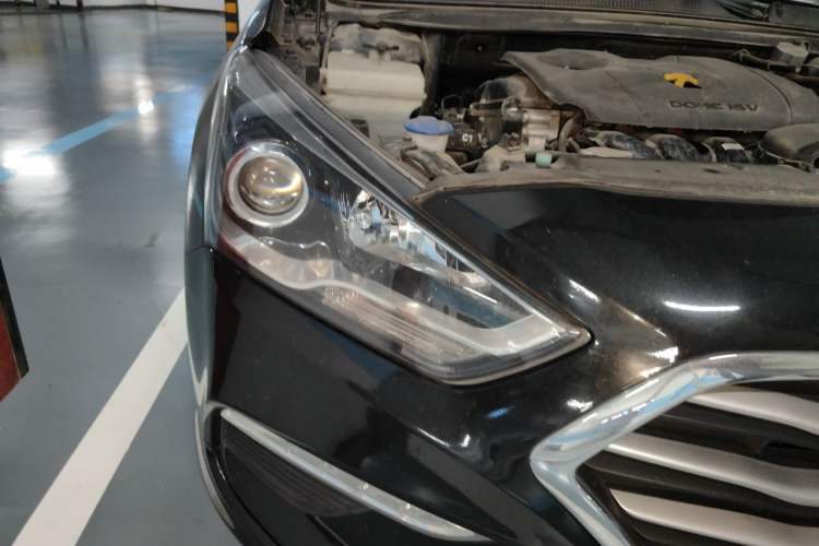 Used Hyundai Mistra 2019 1.8L Automatic Smart GLS Commemorative Edition China V Standard Right Front Headlight