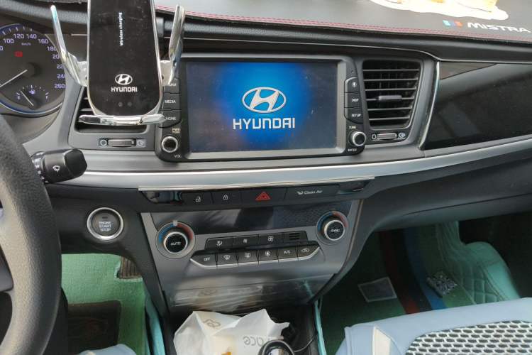 Used Hyundai Mistra 2019 1.6T Automatic Smart GLS China VI Standard Audio And AC Panel