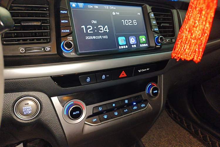Used Hyundai Mistra 2019 1.8L Automatic Deluxe DLX Model China VI Standard Audio And AC Panel