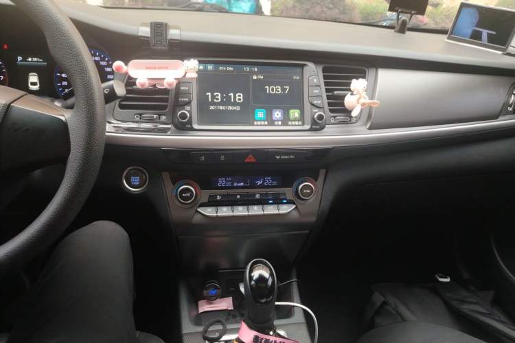 Used Hyundai Mistra 2019 1.8L Automatic Smart GLS China VI Standard Audio And AC Panel