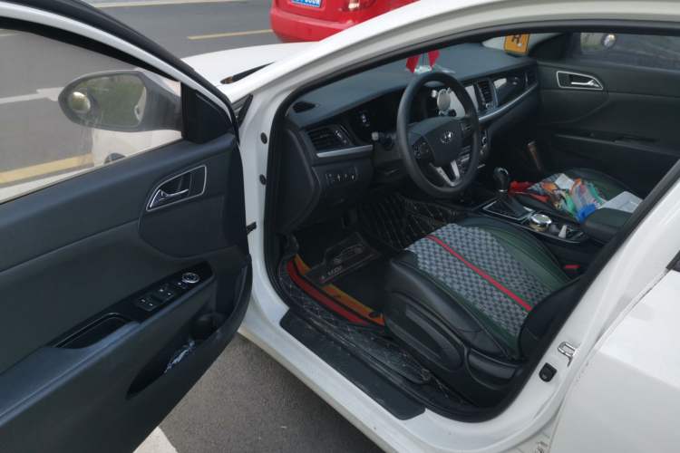 Used Hyundai Mistra 2019 1.8L Automatic Smart GLS China VI Standard Driver Seat