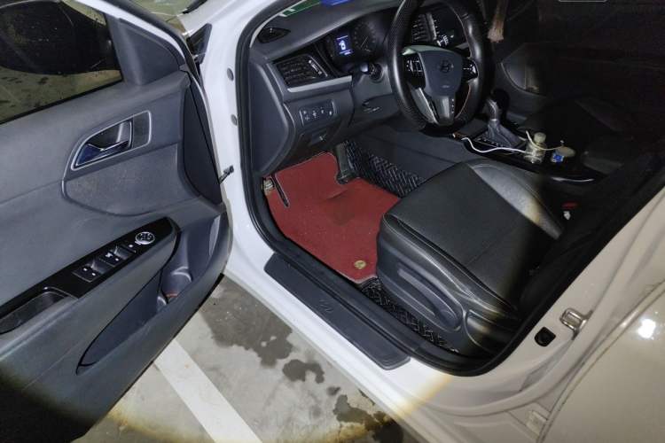 Used Hyundai Mistra 2019 1.8L Automatic Smart GLS China VI Standard Driver Seat