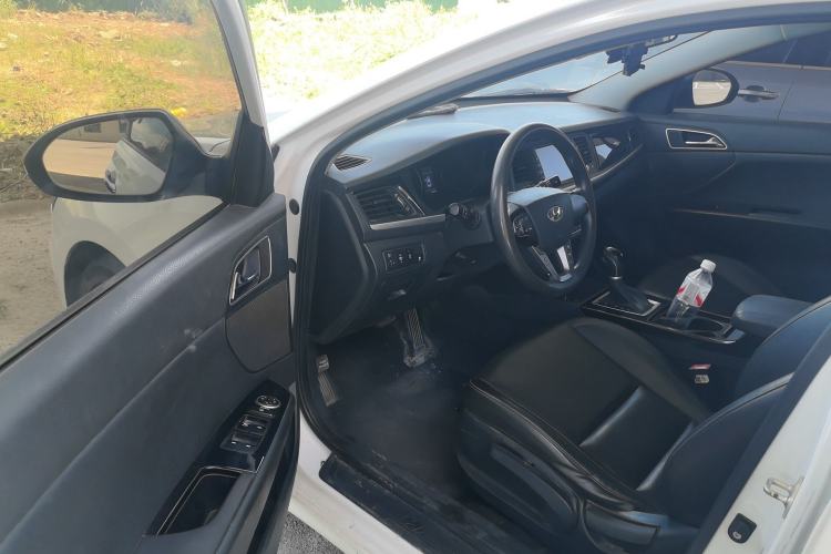 Used Hyundai Mistra 2019 1.8L Automatic Smart GLS China VI Standard Driver Seat
