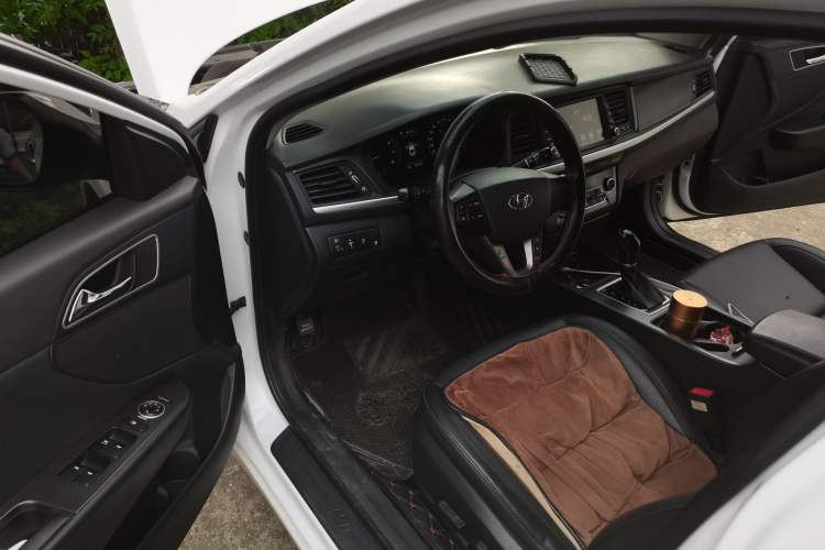 Used Hyundai Mistra 2019 1.8L Automatic Smart GLS Commemorative Model China VI Standard Driver Seat