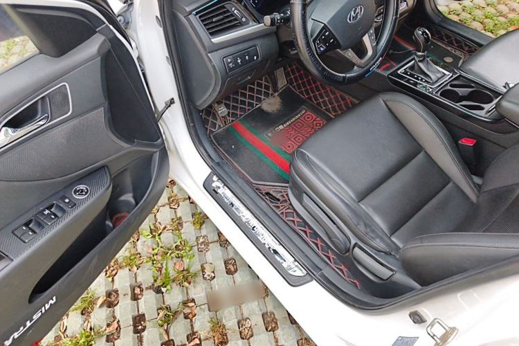 Used Hyundai Mistra 2019 1.8L Automatic Smart GLS China VI Standard Driver Seat