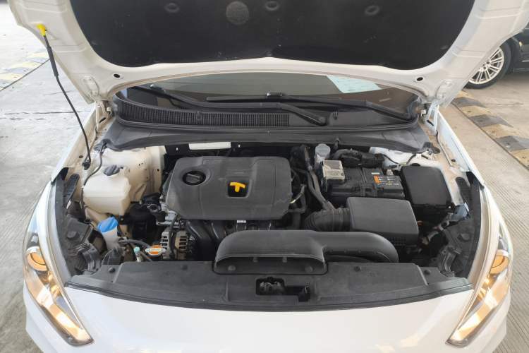 Used Hyundai Mistra 2019 1.8L Automatic Smart GLS China VI Standard Engine Bay