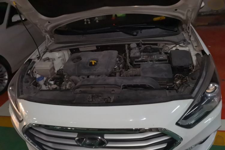 Used Hyundai Mistra 2019 1.8L Automatic Deluxe DLX Model China VI Standard Engine Bay