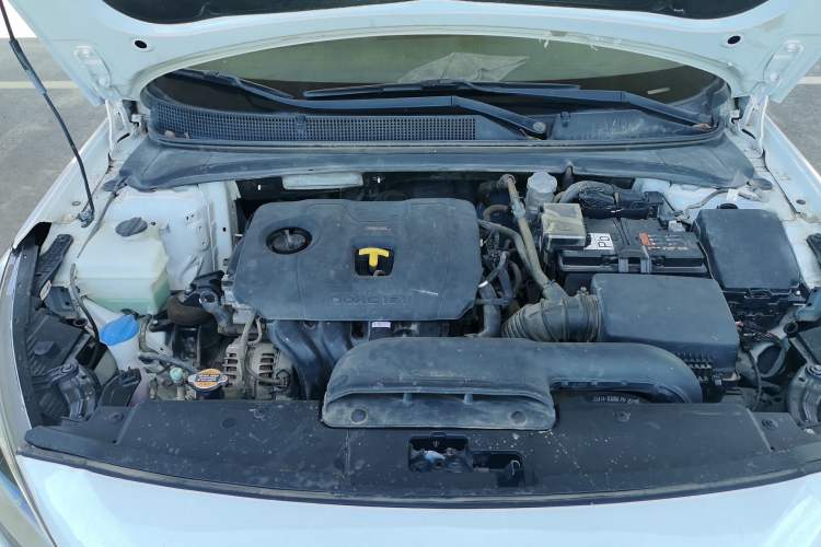 Used Hyundai Mistra 2019 1.8L Automatic Smart GLS China VI Standard Engine Bay