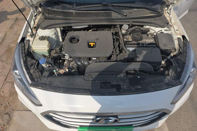 Used Hyundai Mistra 2019 1.8L Automatic Smart GLS China VI Standard Engine Bay