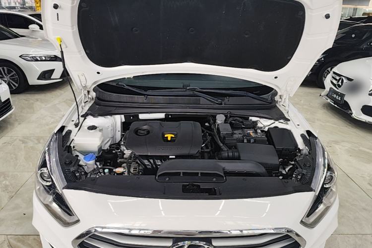 Used Hyundai Mistra 2019 1.8L Automatic Smart GLS Commemorative Model China VI Standard Engine Bay