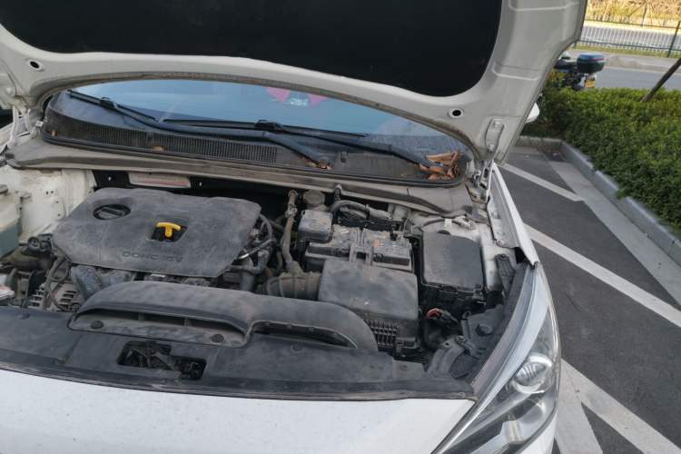 Used Hyundai Mistra 2019 1.8L Automatic Smart GLS China VI Standard Engine Bay Left