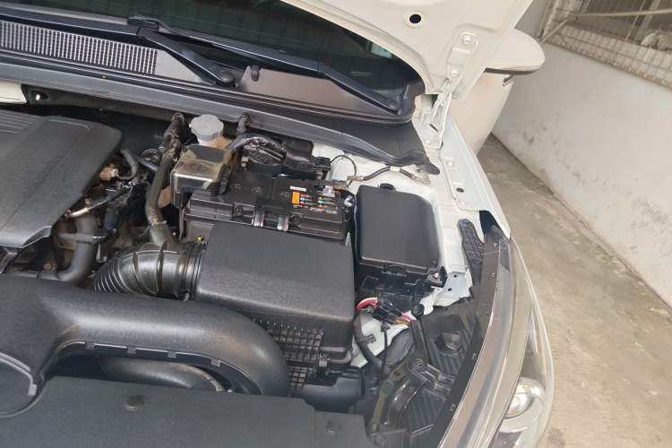 Used Hyundai Mistra 2019 1.8L Automatic Smart GLS China VI Standard Engine Bay Left