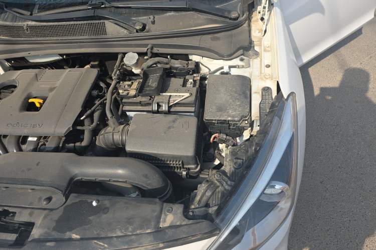 Used Hyundai Mistra 2019 1.8L Automatic Smart GLS China VI Standard Engine Bay Left