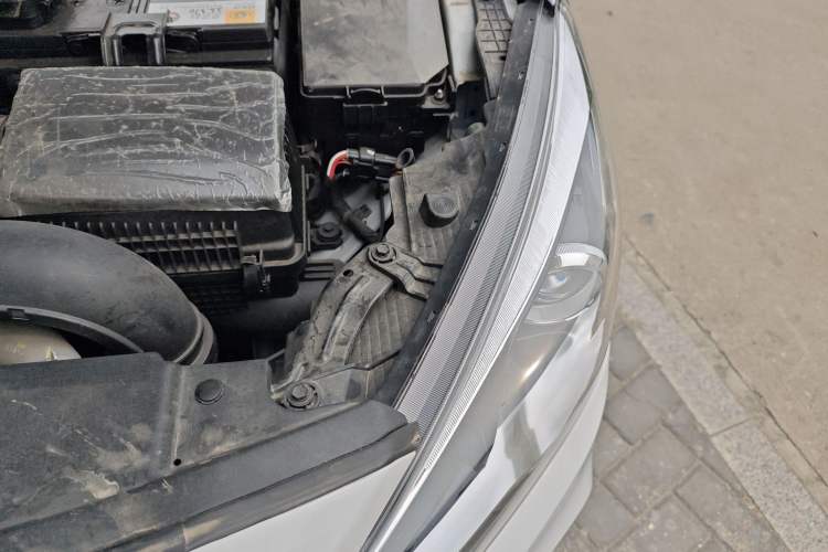 Used Hyundai Mistra 2019 1.8L Automatic Smart GLS China VI Standard Engine Bay Left