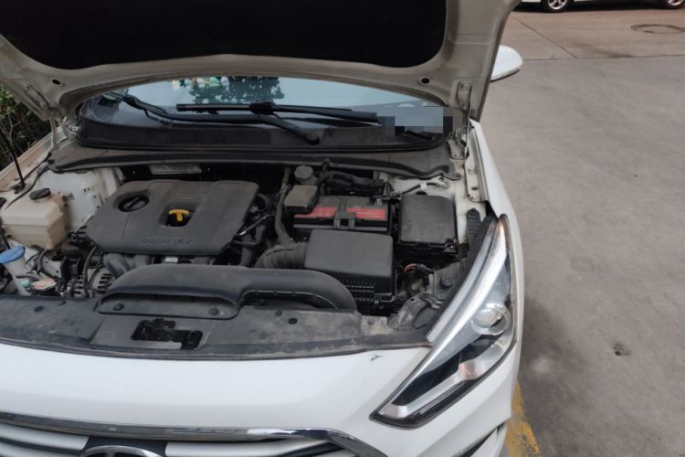 Used Hyundai Mistra 2019 1.8L Automatic Smart GLS China VI Standard Engine Bay Left