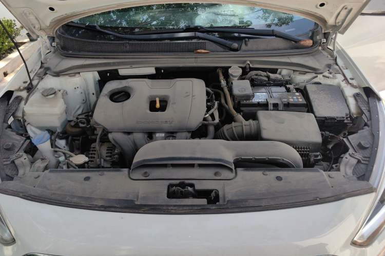 Used Hyundai Mistra 2019 1.8L Automatic Smart GLS China VI Standard Engine Bay