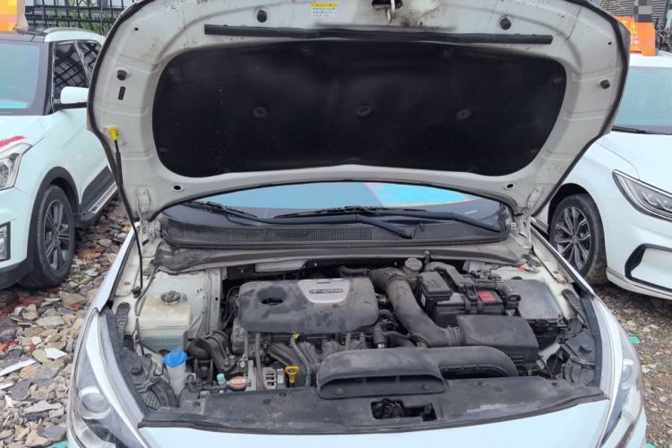 Used Hyundai Mistra 2019 1.6T Automatic Smart GLS China VI Standard Engine Bay