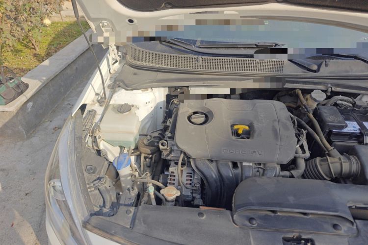 Used Hyundai Mistra 2019 1.8L Automatic Deluxe DLX Model China VI Standard Engine Bay Right