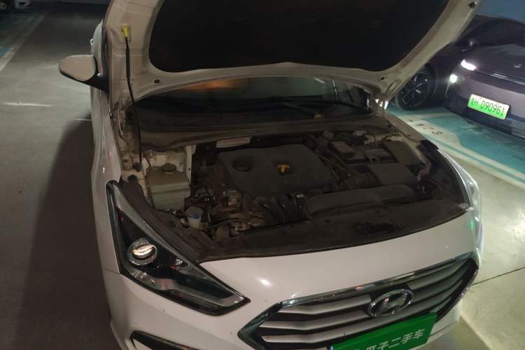 Used Hyundai Mistra 2019 1.8L Automatic Smart GLS China VI Standard Engine Bay Right